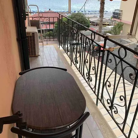 Casa Vale Fronte Mare Ferienhaus *